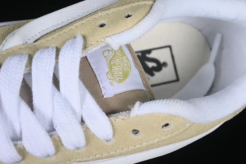 All categories Vans Vans series Vans Low Vans low-top Vans Knu Skool Vans low-top retro casual fat bread shoes VN000CRPD3Z